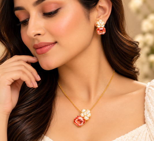 18K Gold-Finish Anti-Tarnish Peach-Pink & Pearl-Look Flower Necklace Set