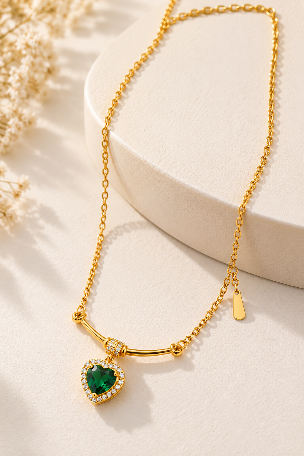 TEEYAKA Emerald Green Heart Pendant Necklace – Stainless Steel