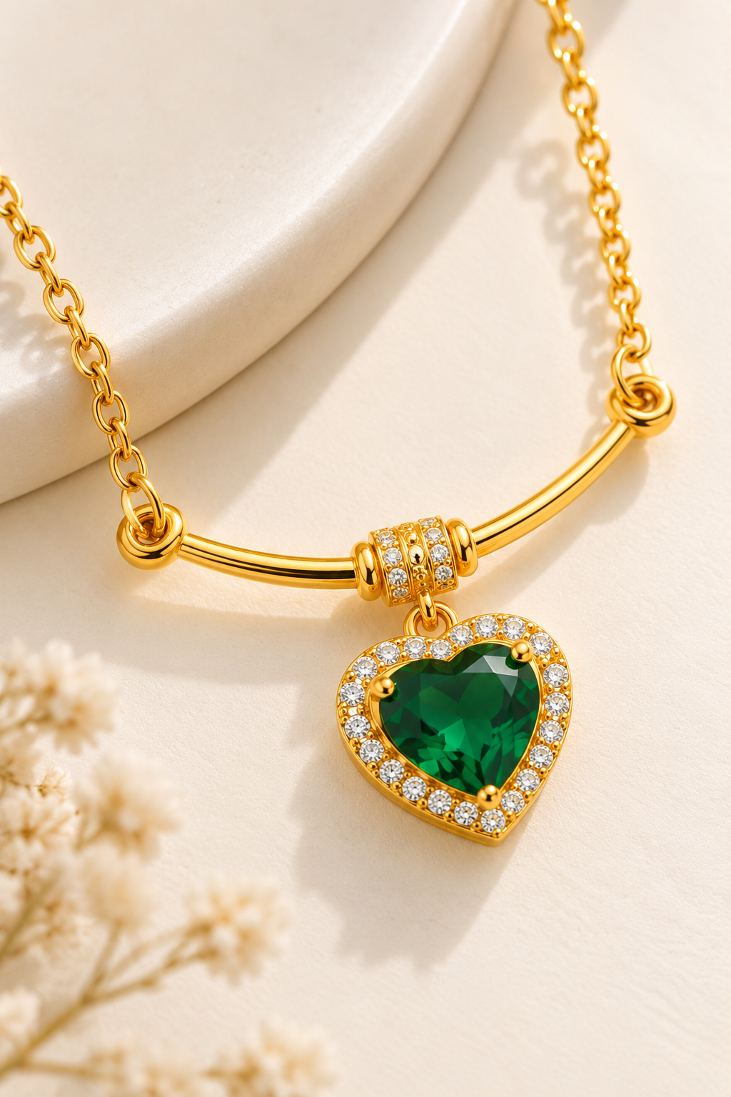 TEEYAKA Emerald Green Heart Pendant Necklace – Stainless Steel